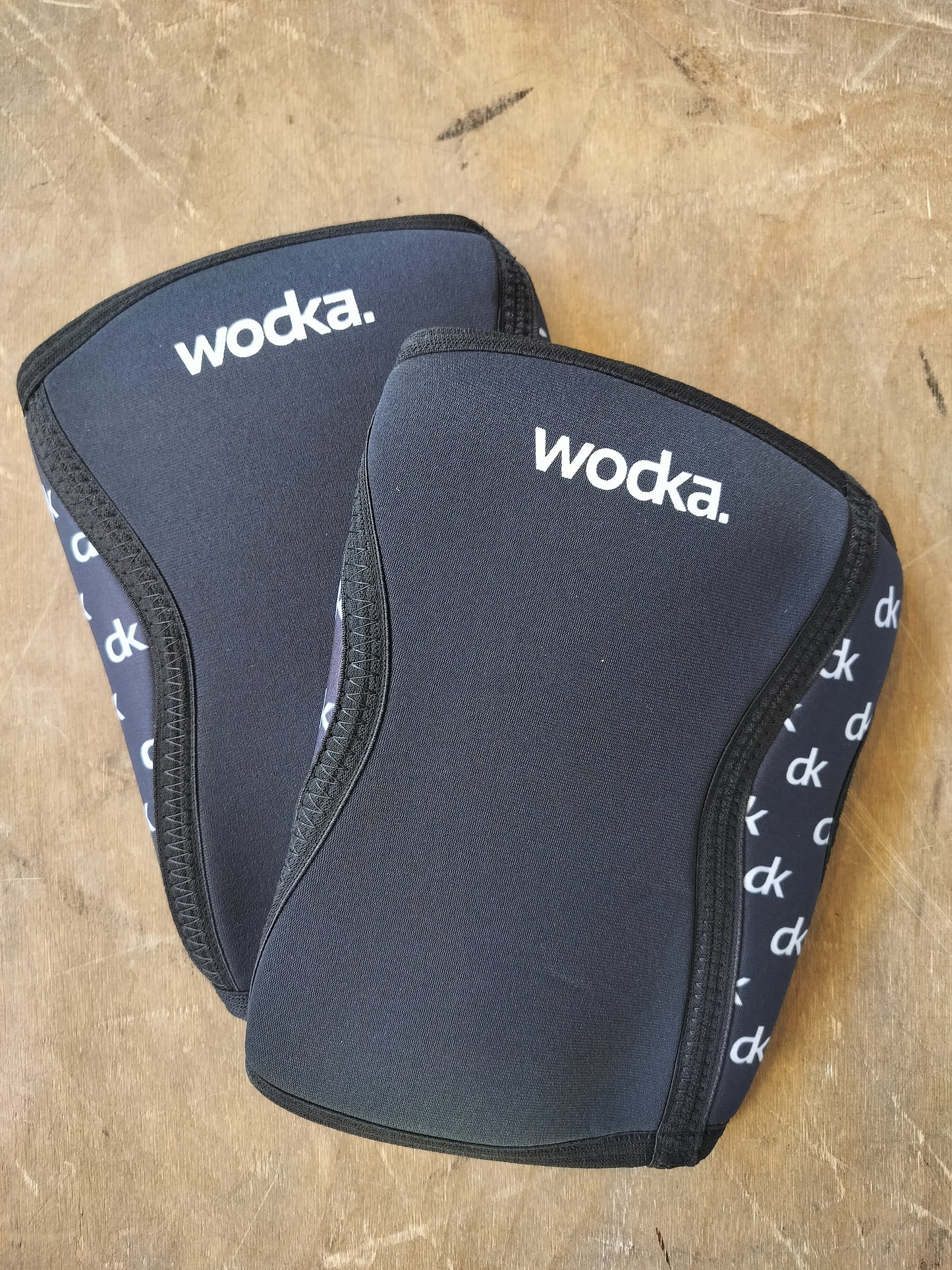 Wodka. Polvituet 7mm (pari)