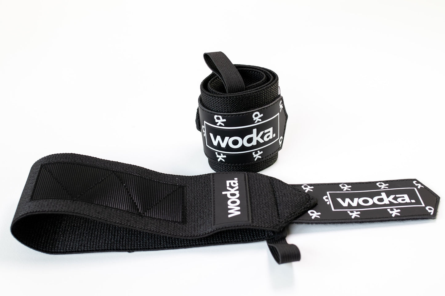 Wodka. Tarralliset rannetuet (pari)