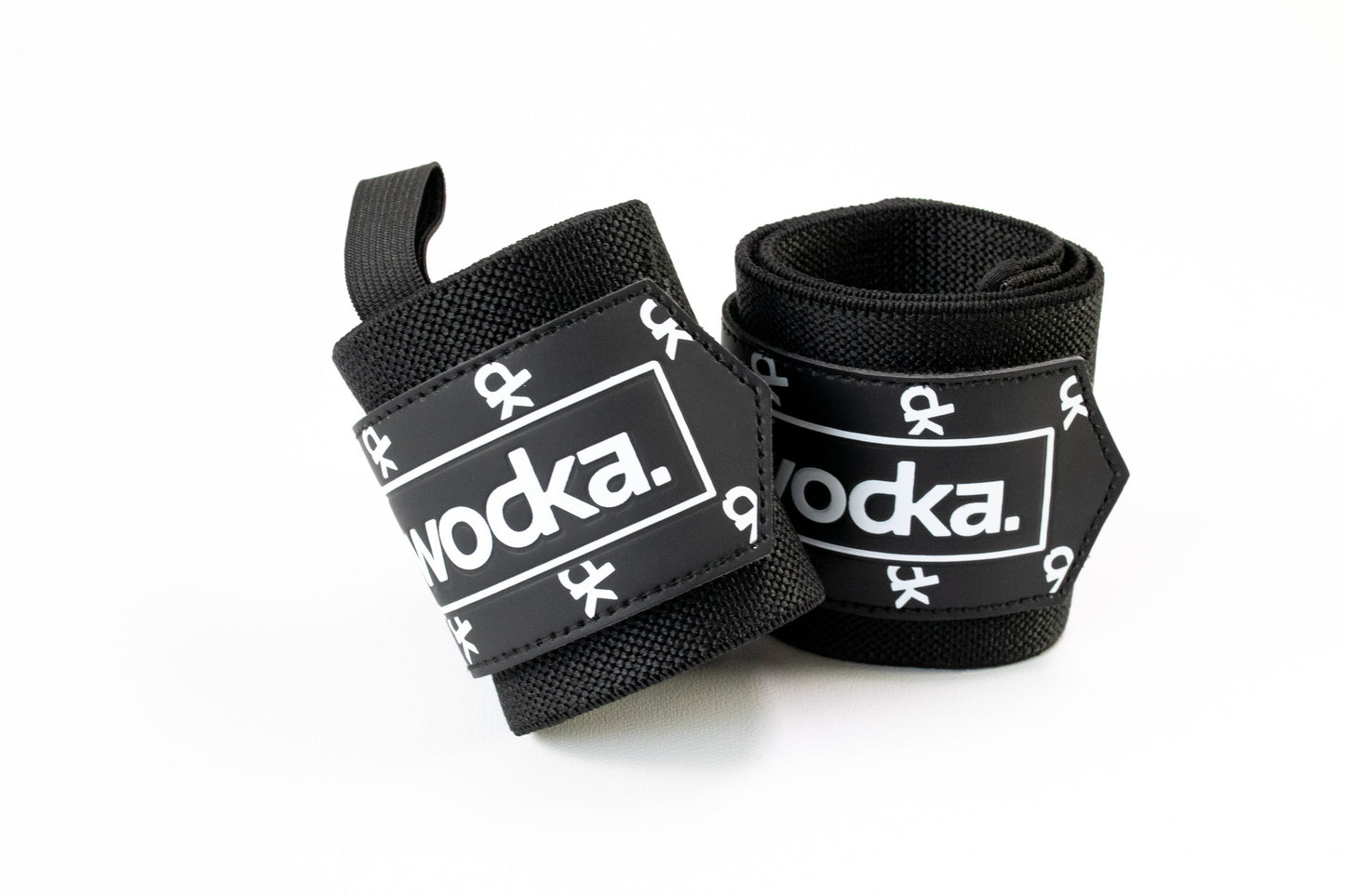 Wodka. Tarralliset rannetuet (pari)